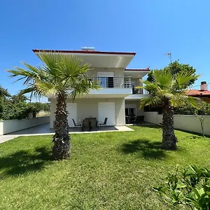 Niki Mare Luxury & Νικήτη